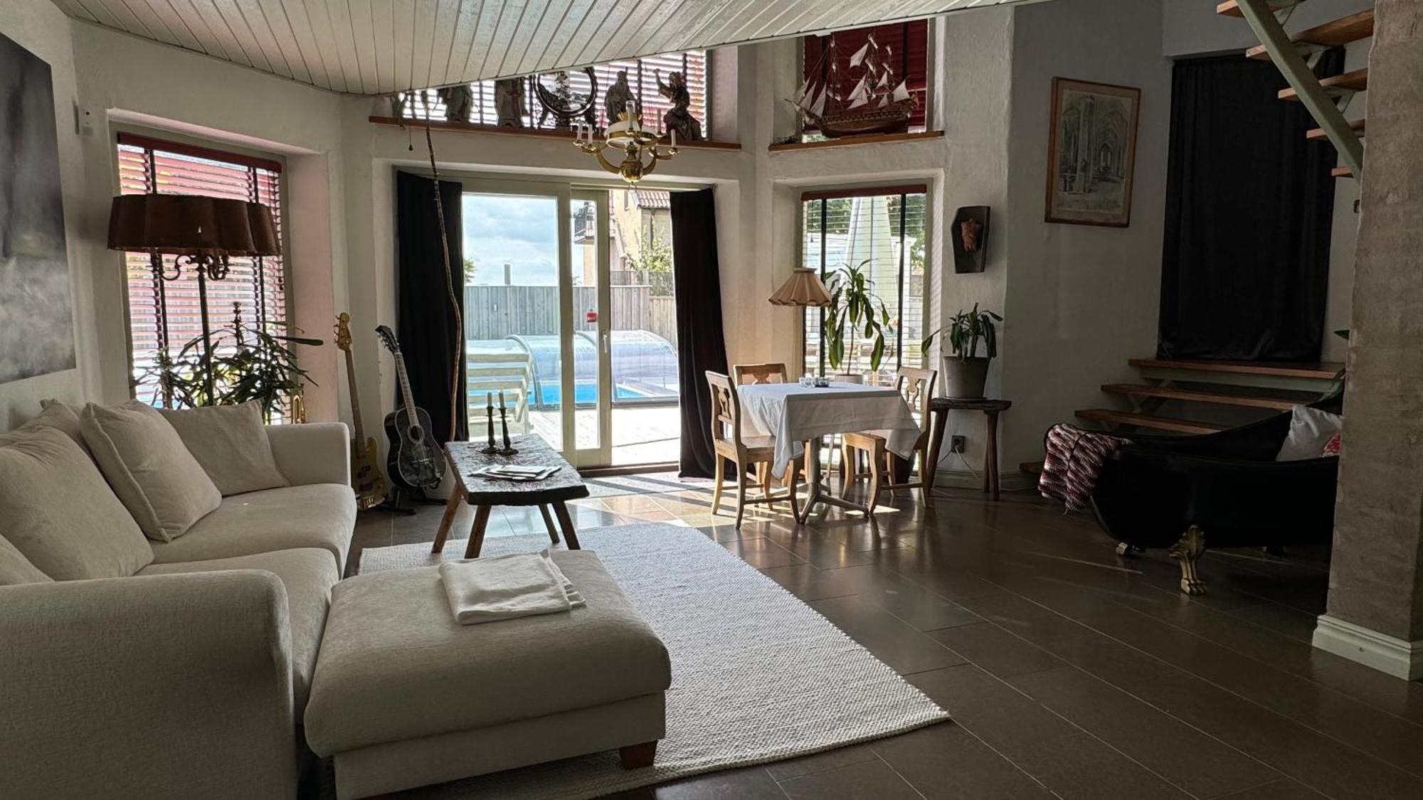 Modernt Hus Naera Stad Och Strand Истад Экстерьер фото
